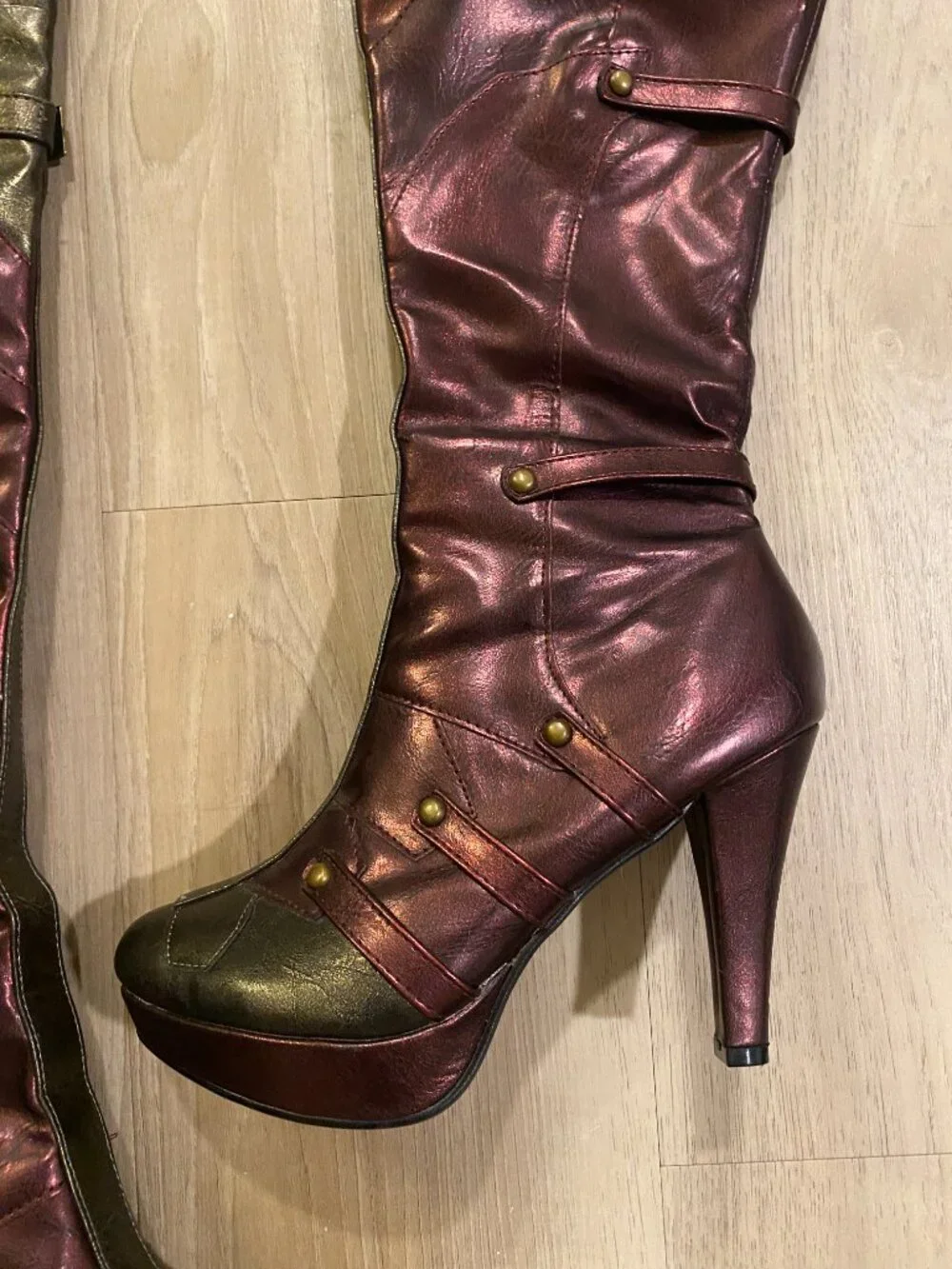 Ellie Over The Knee PlatformHeel Boots Metallic Burgundy Size 7 (Fits a 6) Y2K